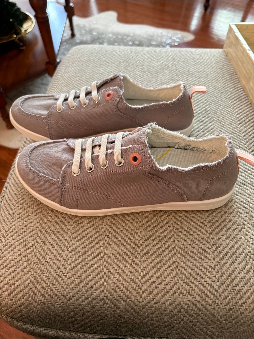 Vionic Beach Washable Canvas Casual Sneakers - Pismo - Picture 4 of 6